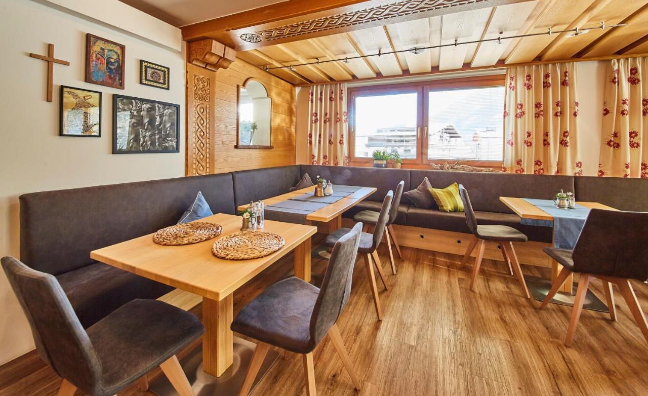 Fuchs Und Gretl Bed and Breakfast Saalbach-Hinterglemm Buitenkant foto